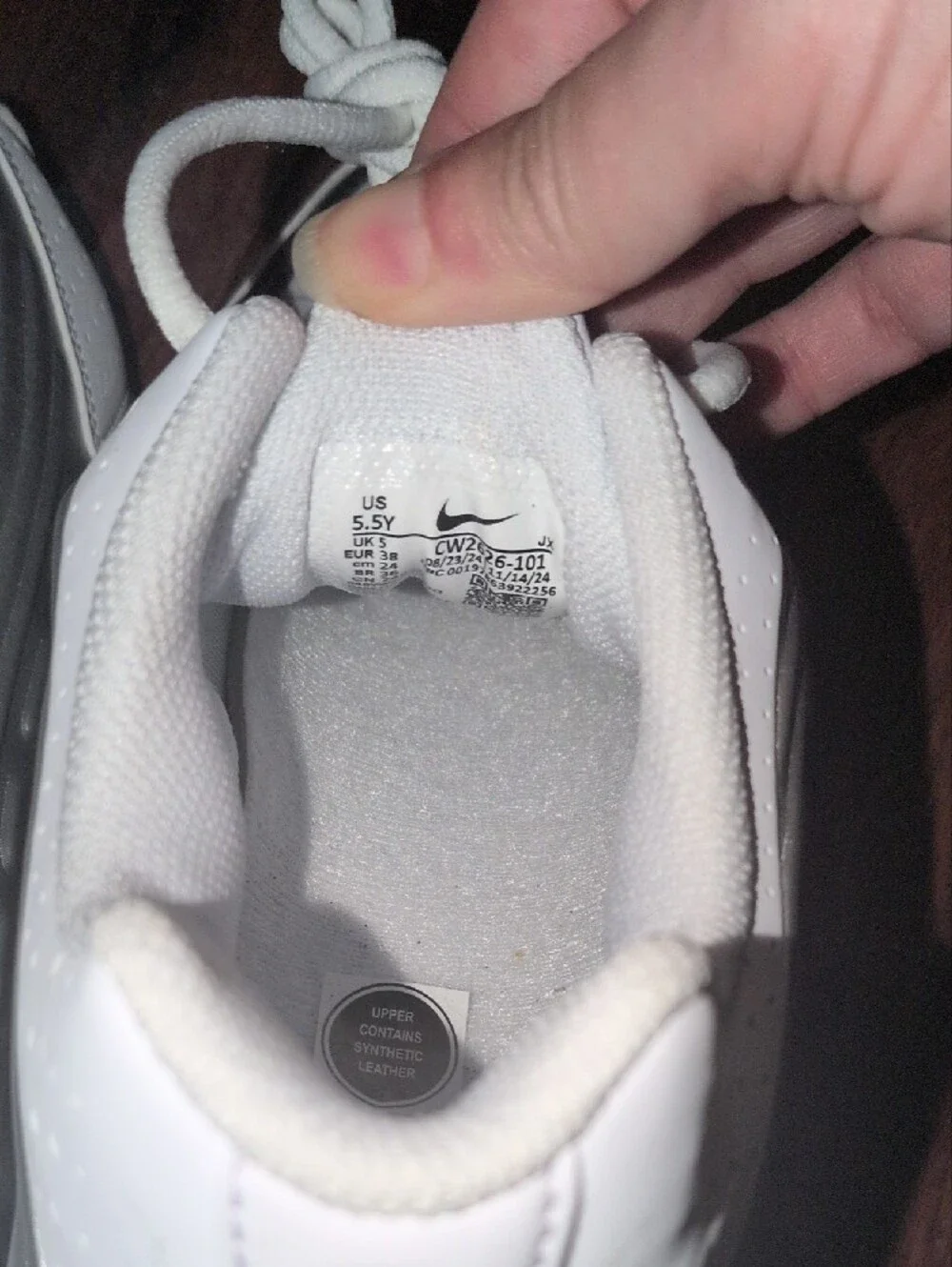 Nike Shox R4 White Metallic Silver Sneakers Shoes Size 5.5Y NEW Kids